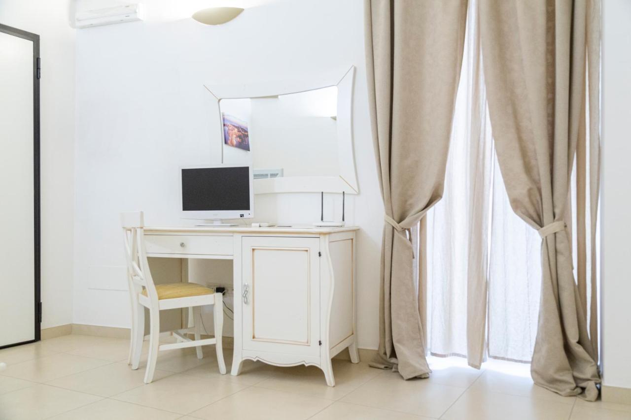 Casa Mamma Elvira Bed & Breakfast Lecce Exterior photo