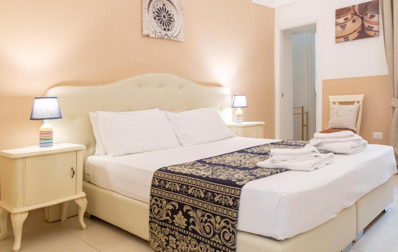 Casa Mamma Elvira Bed & Breakfast Lecce Exterior photo